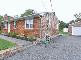 85 Bliss Rd, South Kingstown, RI 02879