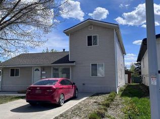 10531 N 104th Ave, Grande Prairie, AB T8V1G2