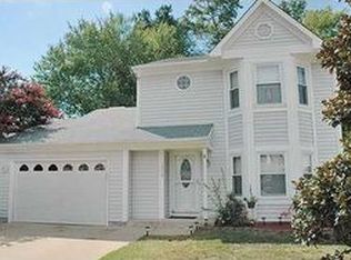 1316 Hamill Ln, Chesapeake, VA 23320