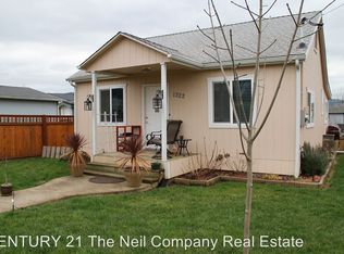 1322 Sunset Ln, Sutherlin, OR 97479