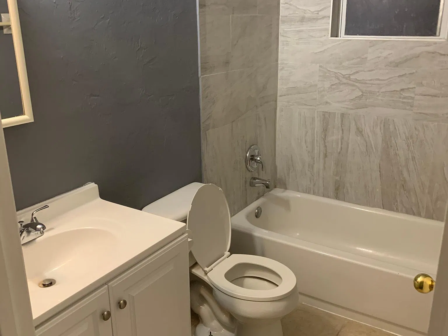 2 bed, 825 sqft, $1,250 — Photo 1
