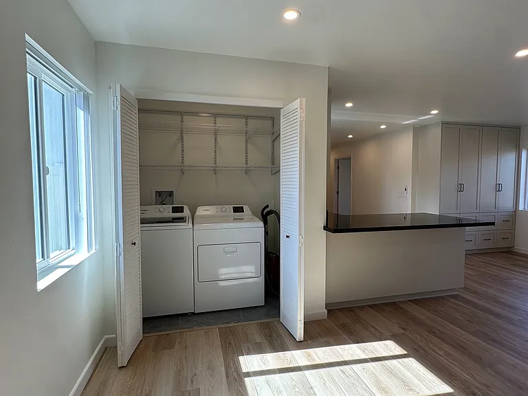7227 Steinbeck Ave — Photo 5