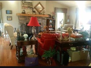 3588 Hwy 810 S, Kuttawa, KY 42055