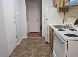 10 S West St APT 1DE, Allentown, PA 18102