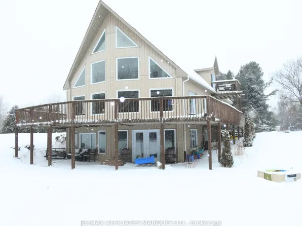 35 Nevada St, North Stormont, ON K0C 1W0