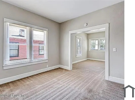 1519 W 6th St — Photo 18