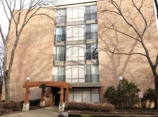 5800 Oakwood Dr UNIT 5A, Lisle, IL 60532