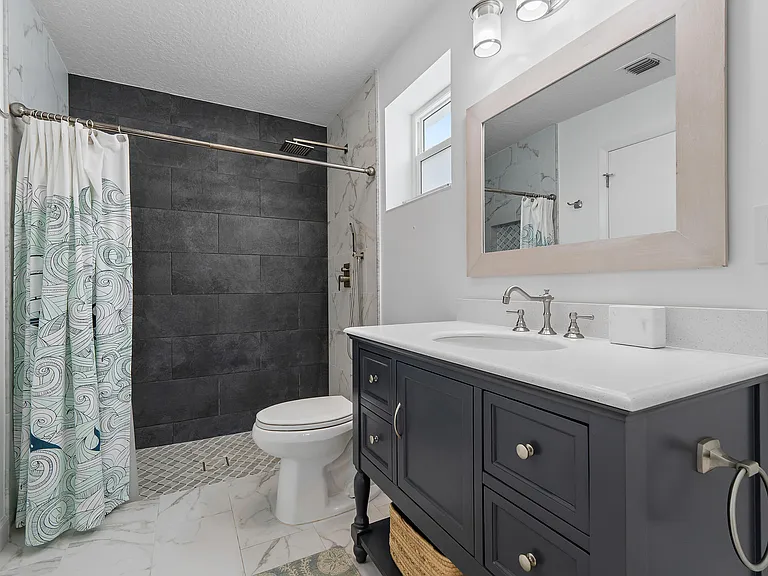 3463 Canal Ct — Photo 39