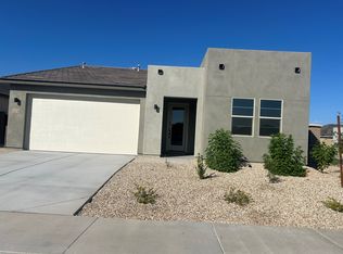4230 W Sebastian Ln, San Tan Valley, AZ 85144