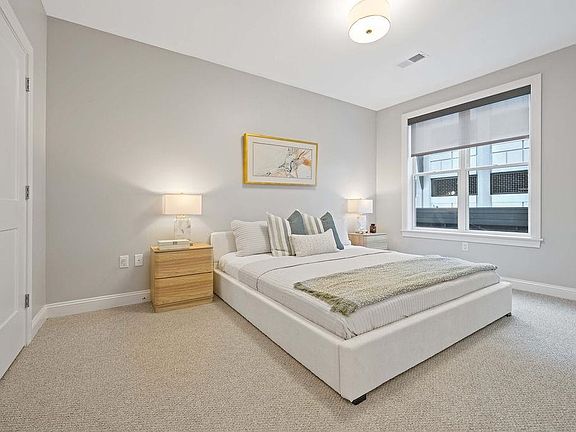 5th image of 99 Foundry Place #206