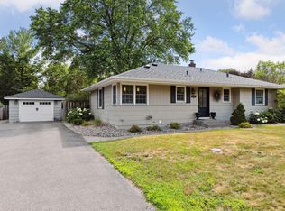 16023 Excelsior Blvd, Minnetonka, MN 55345