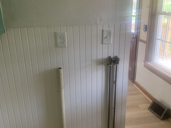 3rd image of 24 Holyoke St #4A