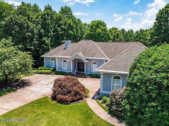 2nd image of 7049 Lake Bluff Ct