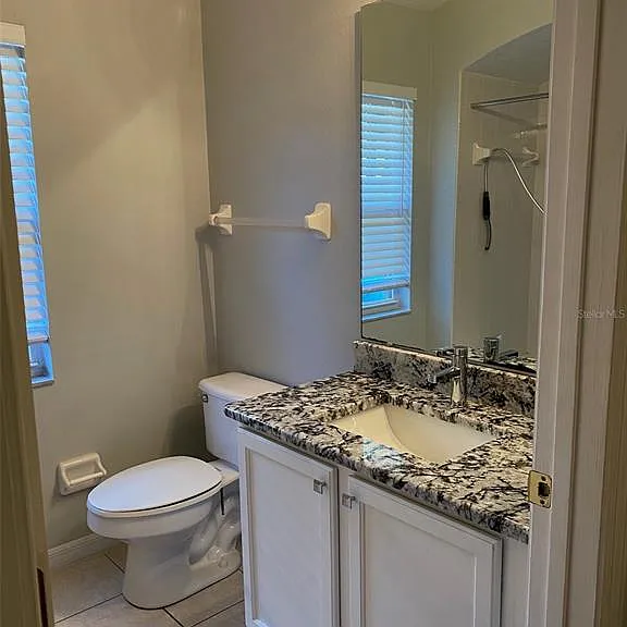 460 Pickfair Ter — Photo 11