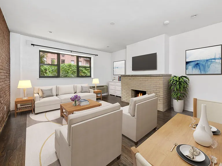 218 E 13th St #2 — Photo 9