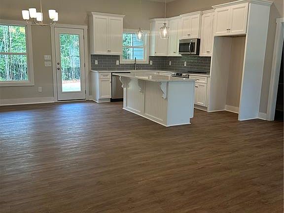 3rd image of 329 Lee Road 345