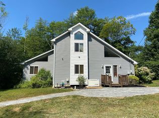 3716 State St, White Haven, PA 18661