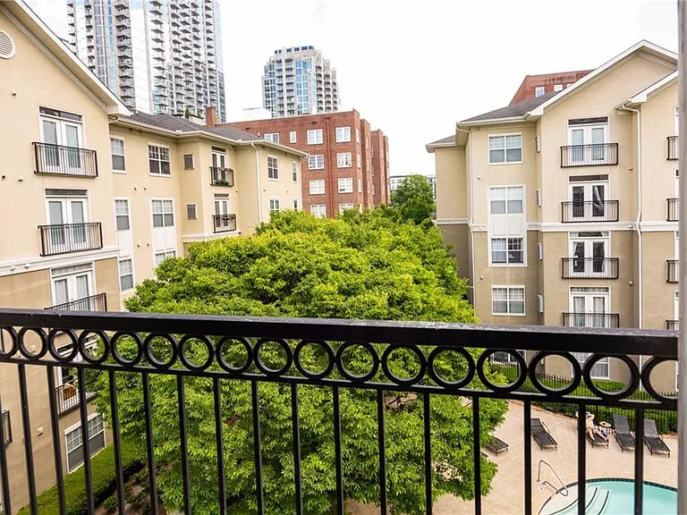 800 Peachtree St NE #1409 — Photo 10