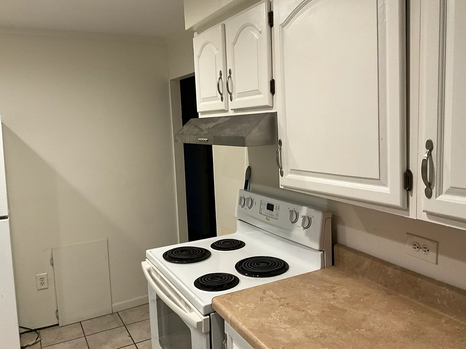 721 Meadow Ave — Photo 1