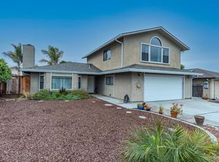 1070 Trinity Dr, Hollister, CA