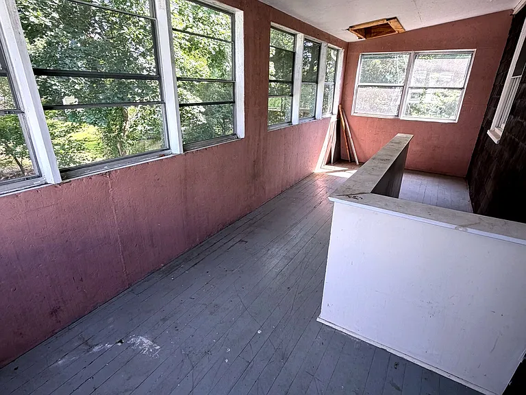 Porch/Balcony