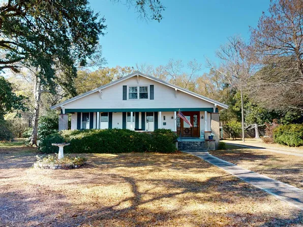 3220 Bay Front Rd, Mobile, AL 36605