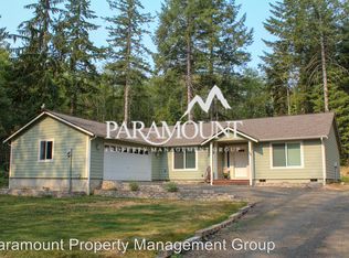 35 NE Trudeau Mountain Rd, Belfair, WA 98528