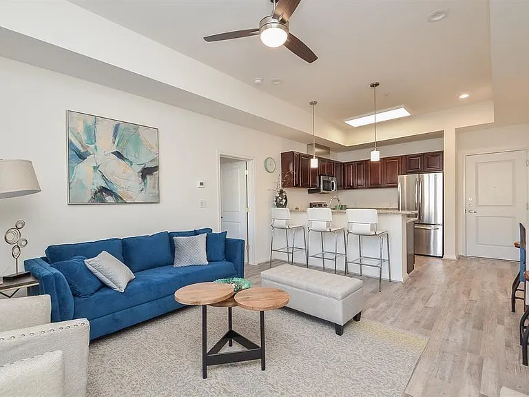 1207 Grand West Blvd #1G — Photo 1