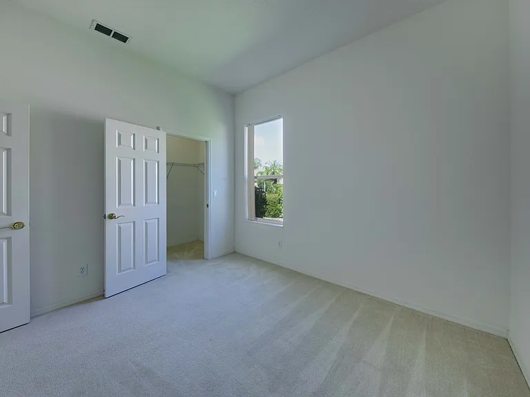 1679 Pinyon Pine Dr — Photo 18