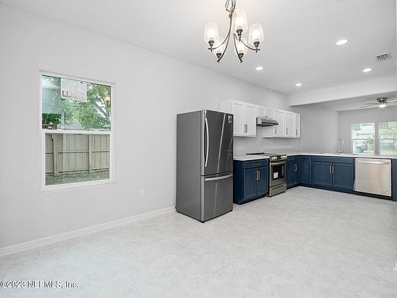 5th image of 477 W 60TH Street