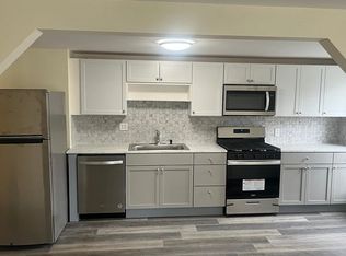 697 Islington St #1, Portsmouth, NH 03801