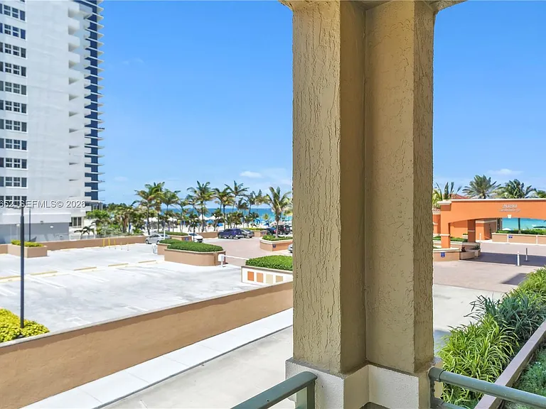 2080 S Ocean Dr #202 — Photo 17