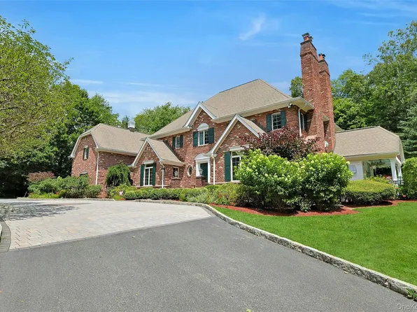 10 Hidden Oak Road, Armonk, NY 10504