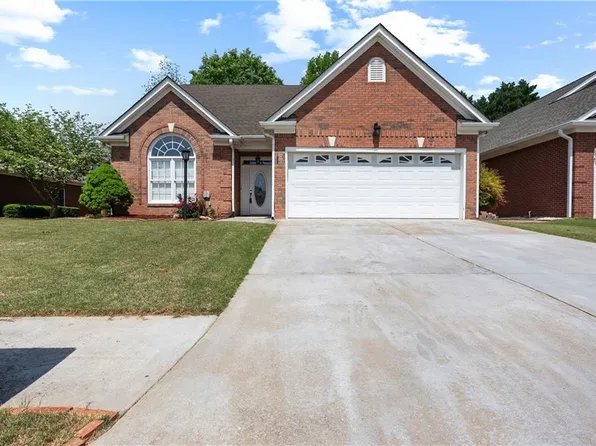 488 Takely Dr, Lawrenceville, GA 30046