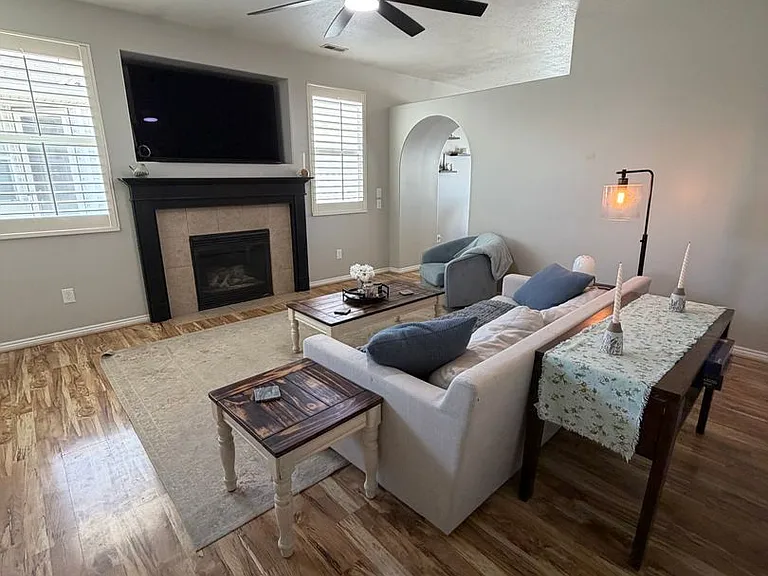 721 N Skipton Dr — Photo 5