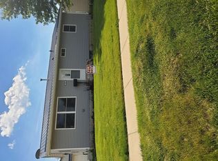 2465 3rd Ave, Marion, IA 52302