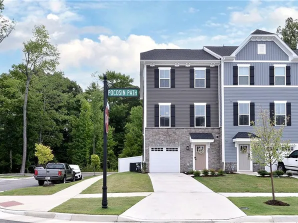 100 Pocosin Path, Poquoson, VA 23662