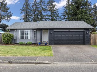 1891 Clark Ave, Cottage Grove, OR 97424