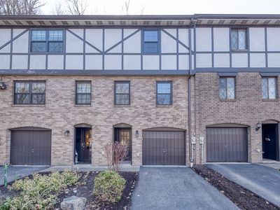 103 Newton Sq, Coraopolis, PA, 15108
