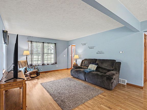 4th image of 7222 Hancock Rd