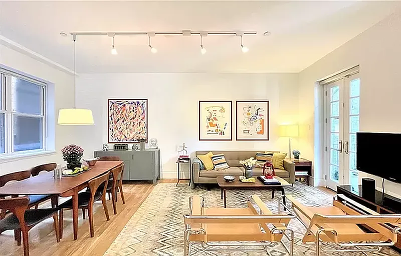 Thumbnail 10