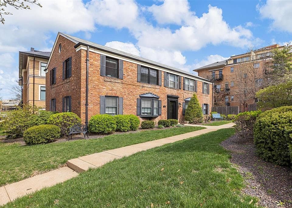 35 Topton Way APT 2W, Saint Louis, MO 63105 | Zillow