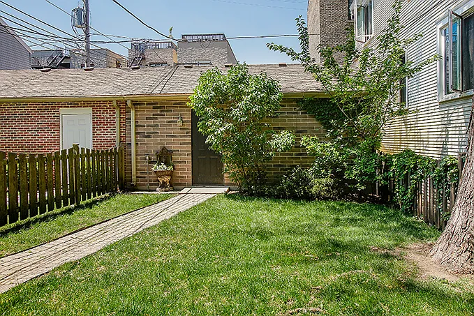 3836 N Janssen Ave #2 — Photo 18