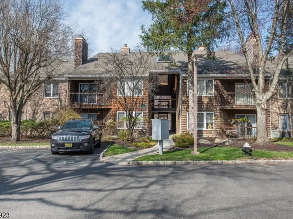 2 Tulip Cres BLDG 2 #1A, Little Falls Twp., NJ 07424
