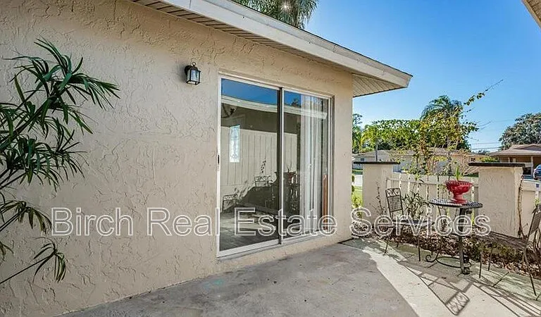 1017 Amble Ln — Photo 12