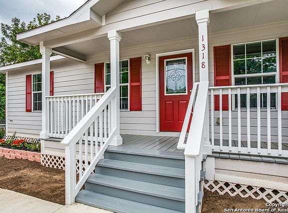 4th image of 1318 Avant Ave