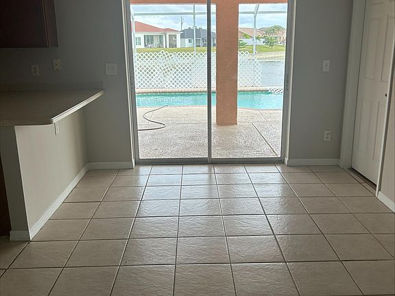 5th image of 2335 SW 5th Pl