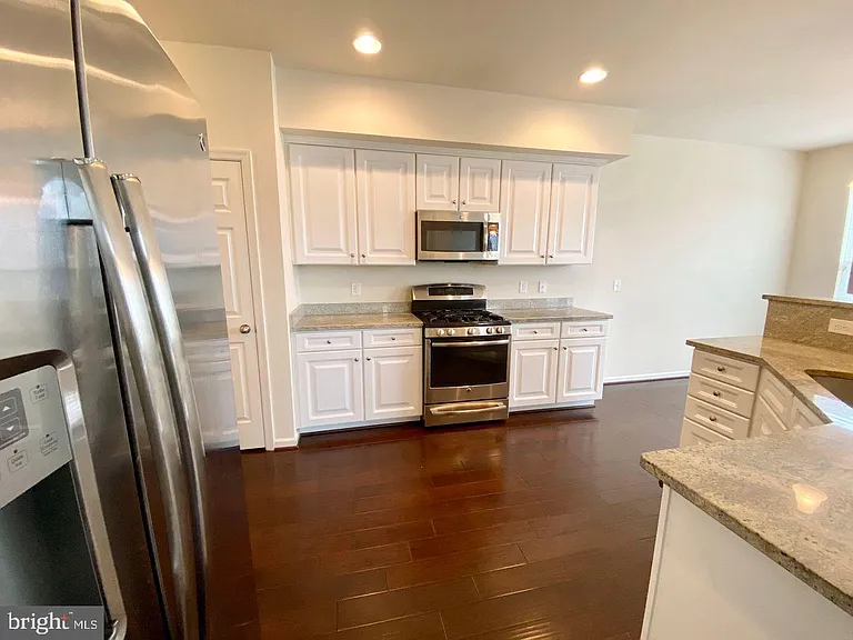 24622 Seacliff Ter — Photo 17