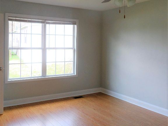 2nd image of 4714 Forest Landing Way