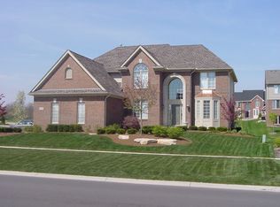 1209 Letica Dr, Rochester, MI 48307